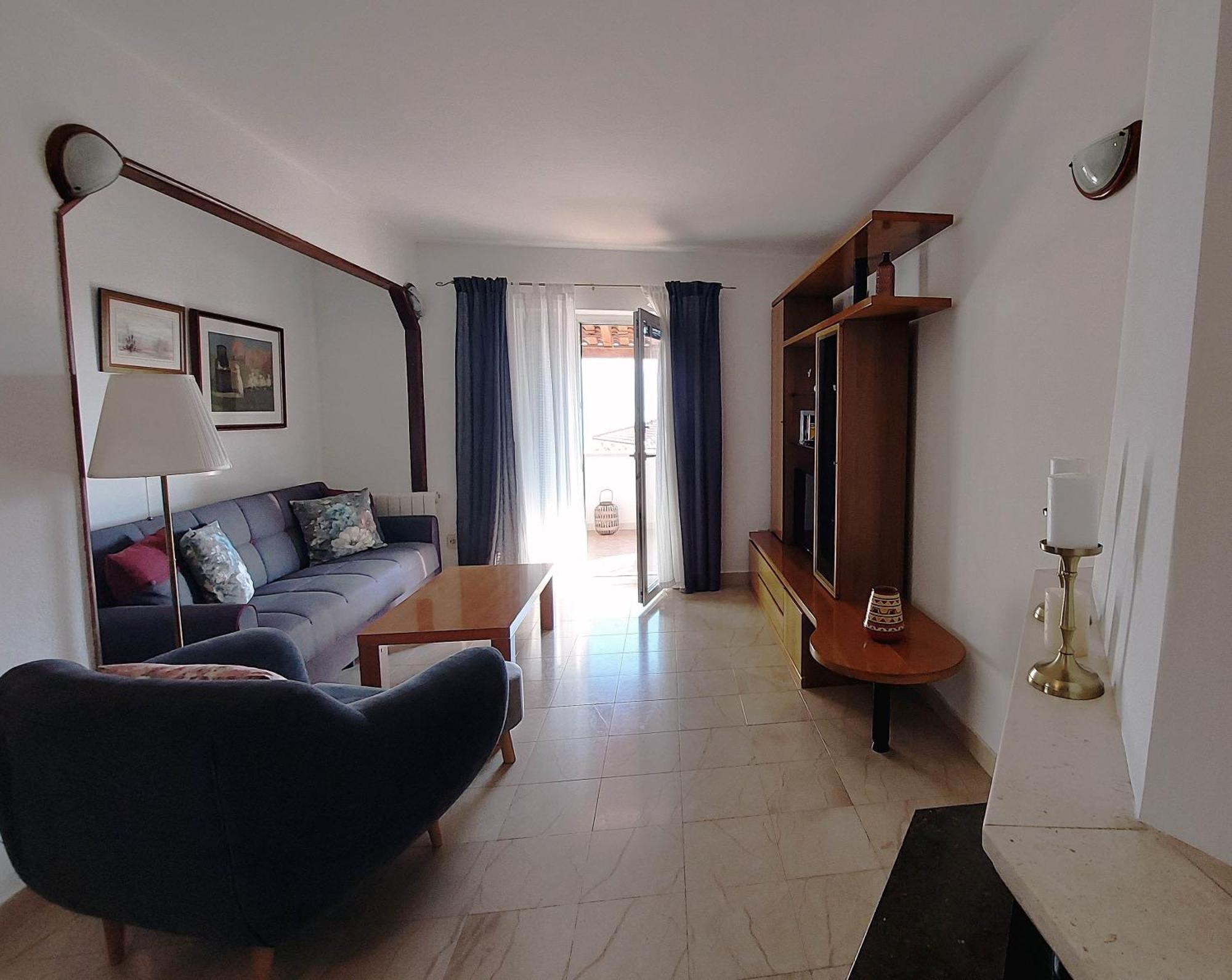 Apartment Natalia Supetar